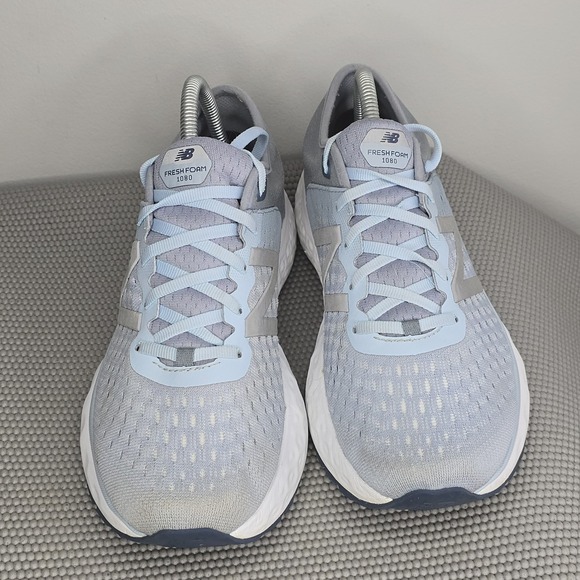 New Balance Fresh Foam 1080 Womens Sz 10 / W1080AB9 Light Blue Sneakers - Picture 2 of 8